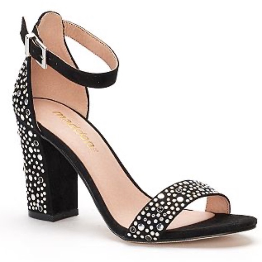 Madden NYC Brigid Black Studded Embellished Block Heels 6 w/ BOX
